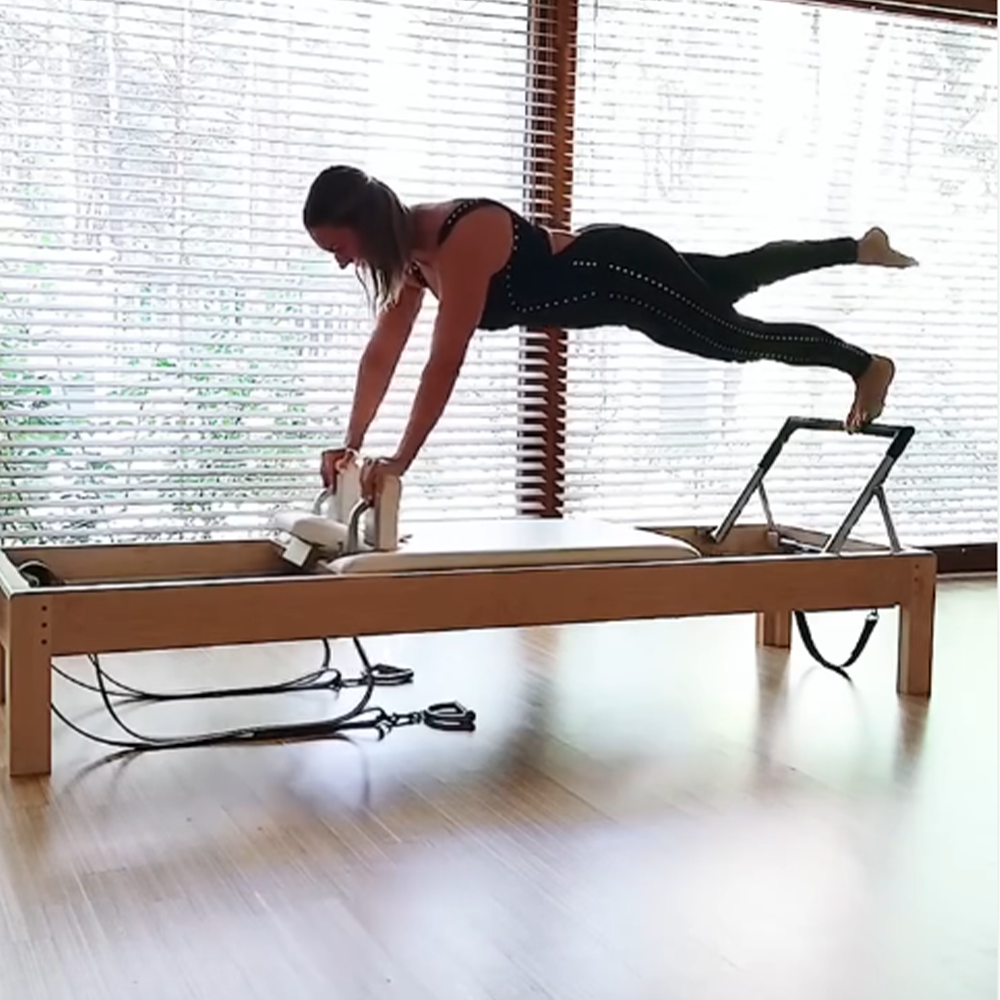 Classic-Wood-Pilates-Reformer-Training-5
